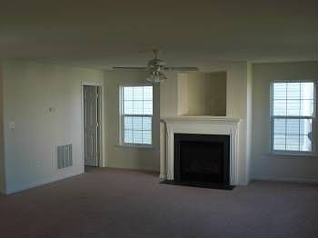 3rd image of 1844 Gold Finch Dr