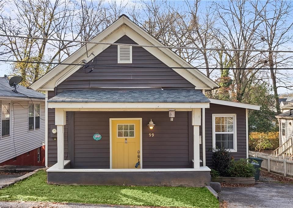 1st image of 99 Lake St NE