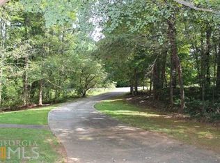 98 Whitehead Rd, Sugar Hill, GA 30518