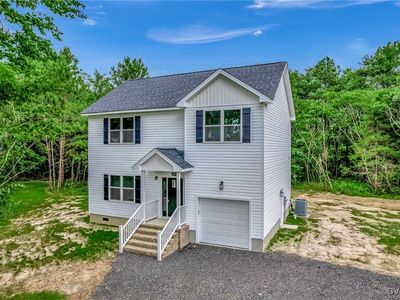 1274 Regent Rd, Topping, VA, 23169