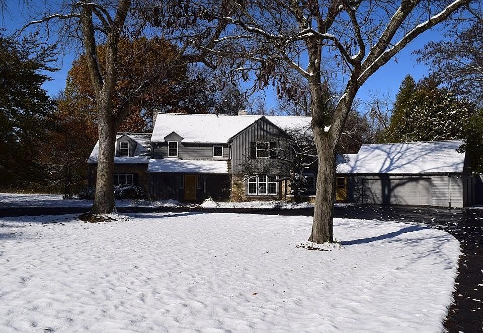 1st image of 8395 N Pelican Ln