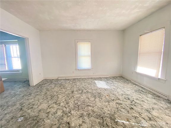 4th image of 1501 Broadway