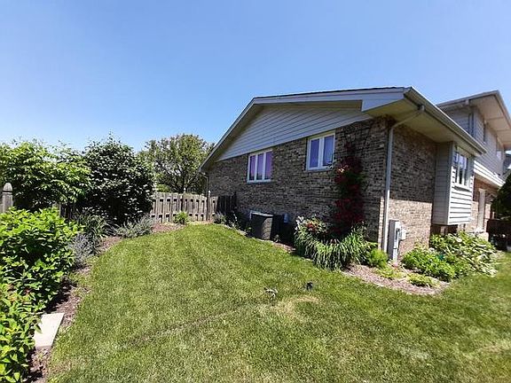 3rd image of 13135 W Pin Oak Dr