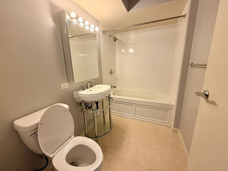 1288 Kapiolani Blvd #2507-I — Photo 11