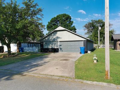 2229 Willow Ln, Miami, OK, 74354