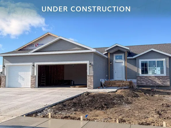 8611 61st St S, Horace, ND 58047