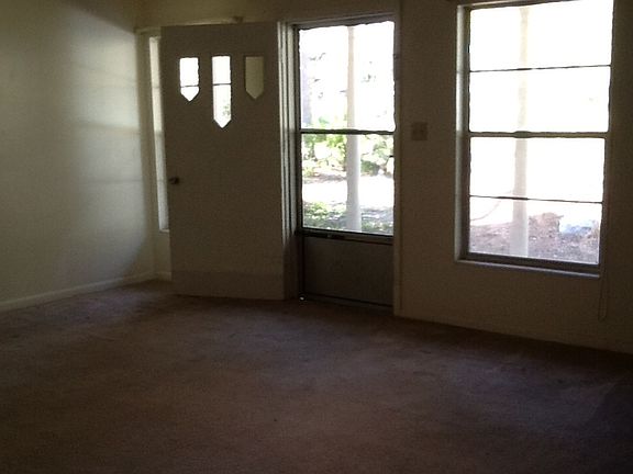 3rd image of 4035 NW 14th Pl