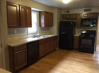 2421A Log Cabin Rd, York, PA 17408