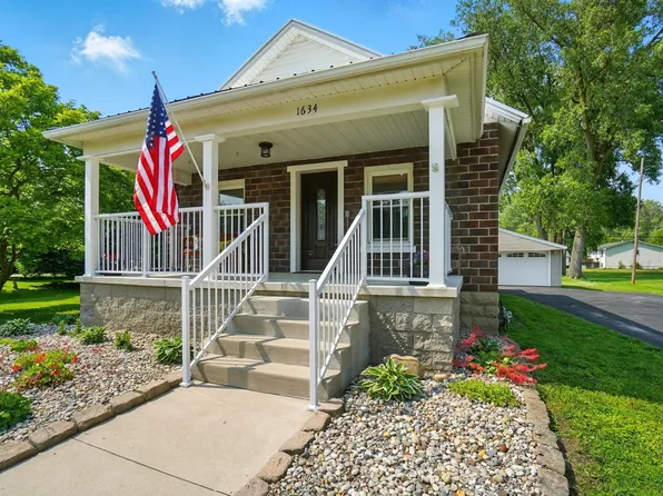 1634 Monroe St, Carleton, MI 48117