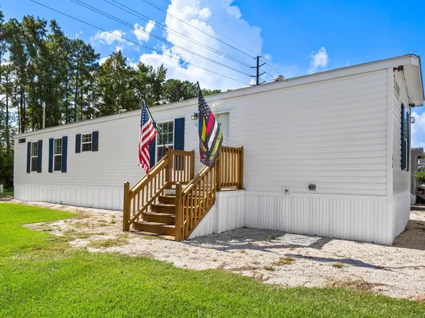 46 Shamrock Circle, Murrells Inlet, SC 29576