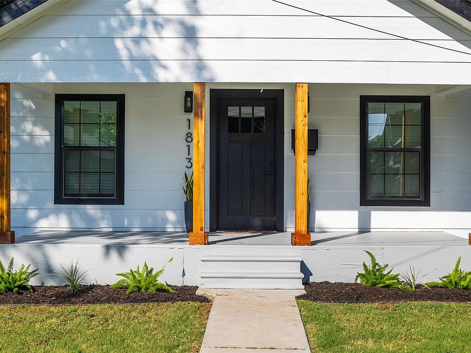 1st image of 1813 1st St