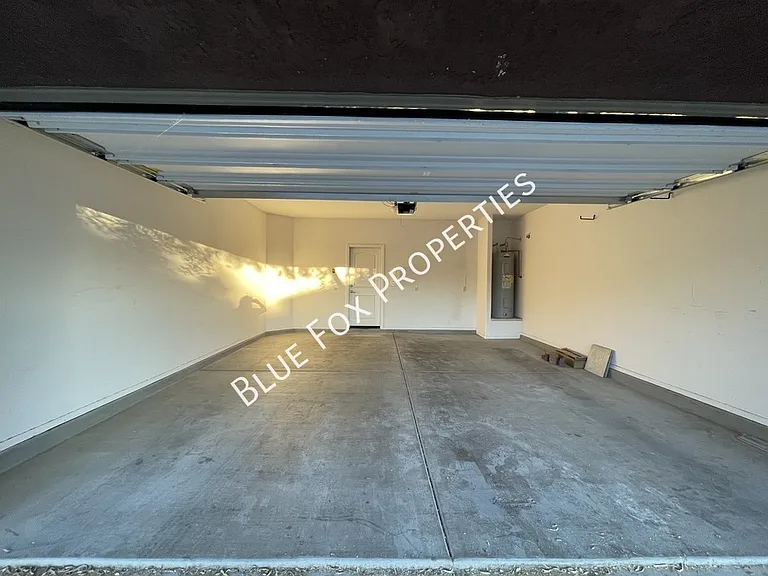 8721 N Black Pine Dr — Photo 17