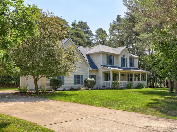 1669 Cedar Knoll Ln, Caro, MI 48723