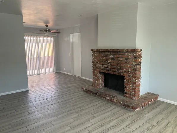 16578 Vine St APT A, Hesperia, CA 92345