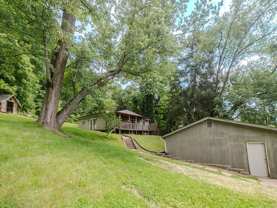 1st image of 12 Spring St