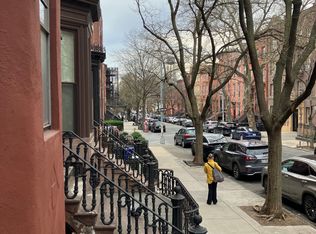 156 Noble St APT 1, Brooklyn, NY 11222
