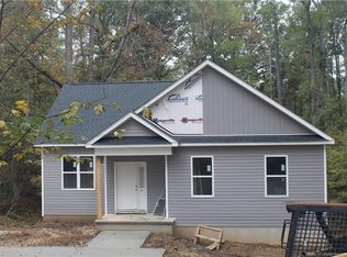 1552 Kentucky Ave, Sanford, NC 27332