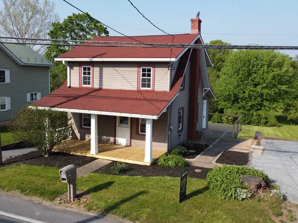 308 W Route 897, Reinholds, PA 17569