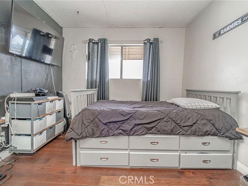 1st image of 11441 Aclare St