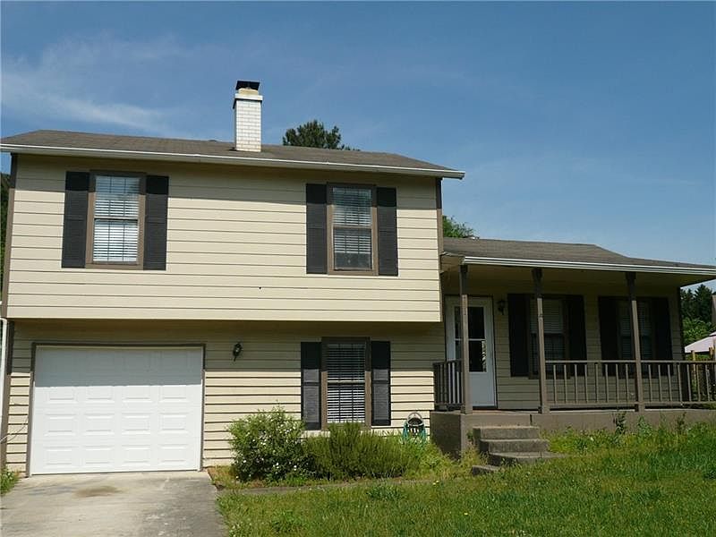 1st image of 2953 Meadow Wood Ct