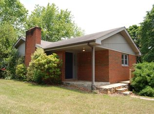 1 Blevins Rd, Weaverville, NC 28787