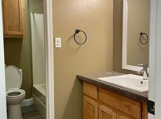 212 Jeffcoats Rd, Petal, MS 39465