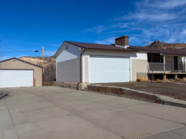 607 E Geneva, East Carbon, UT 84520