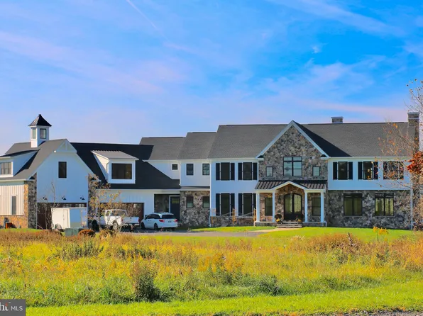 4332 Township Line Rd, Newtown, PA 18940