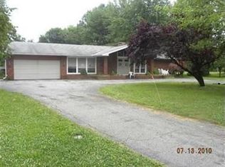 1185 Gulf Rd, Elyria, OH 44035