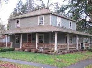 395 4th St, Woodburn, OR 97071