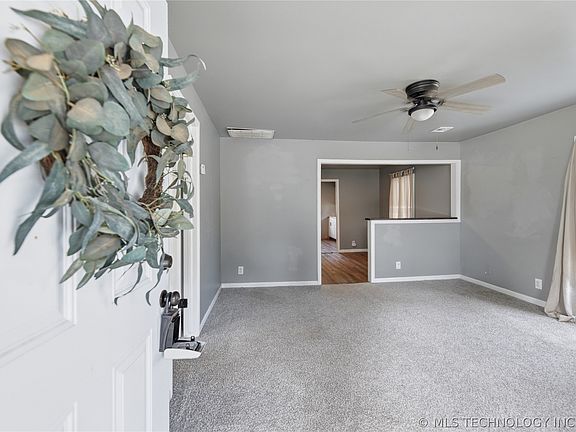 3rd image of 324 E Needles Ave