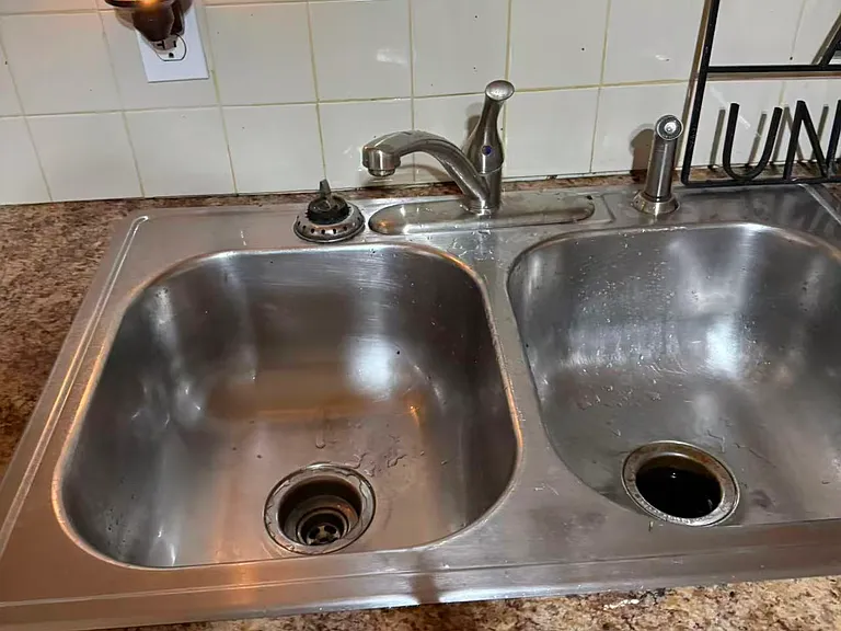 125 S 12th St #1-A125-STREET12 — Photo 13