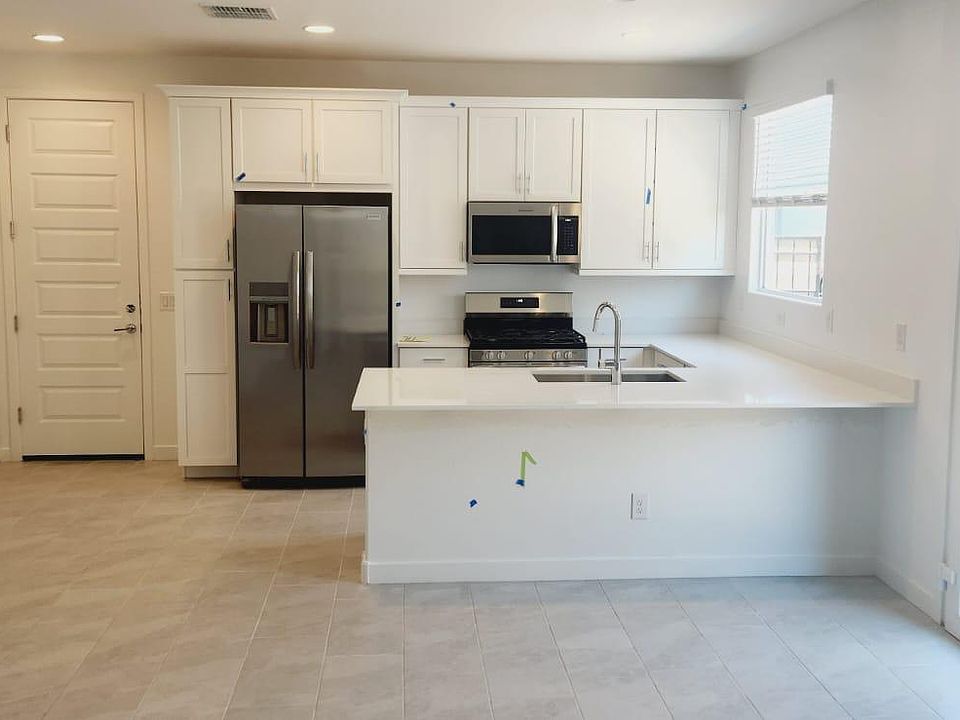 1st image of 25607 N 76th Ln #1