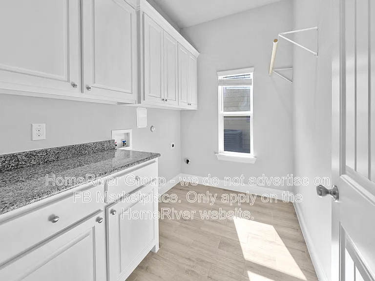720 Mulberry Ct — Photo 5