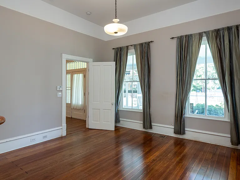 765 Woodland Ave SE — Photo 30