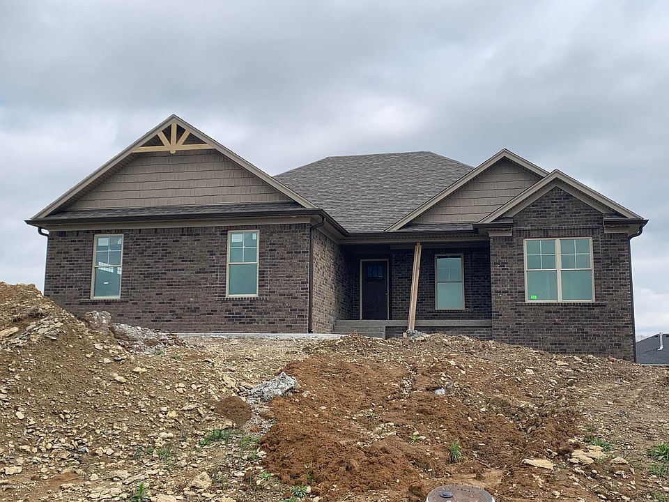 1st image of 35 Jackson Dr