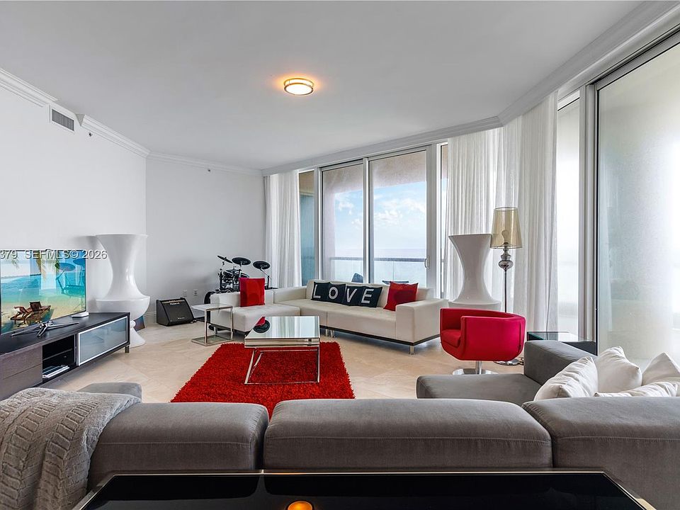 1st image of 16047 Collins Ave #704
