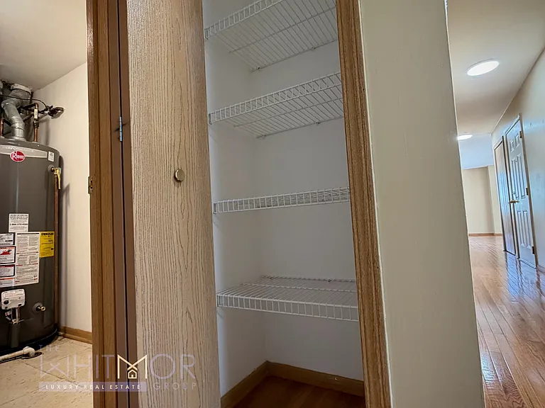 9304 S Paxton Ave #2 — Photo 14