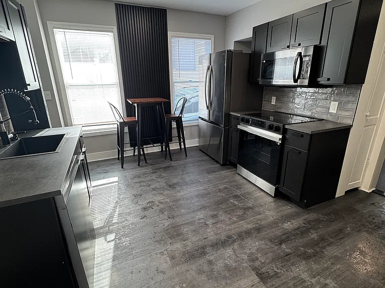 35 Fearless Ave — Photo 4