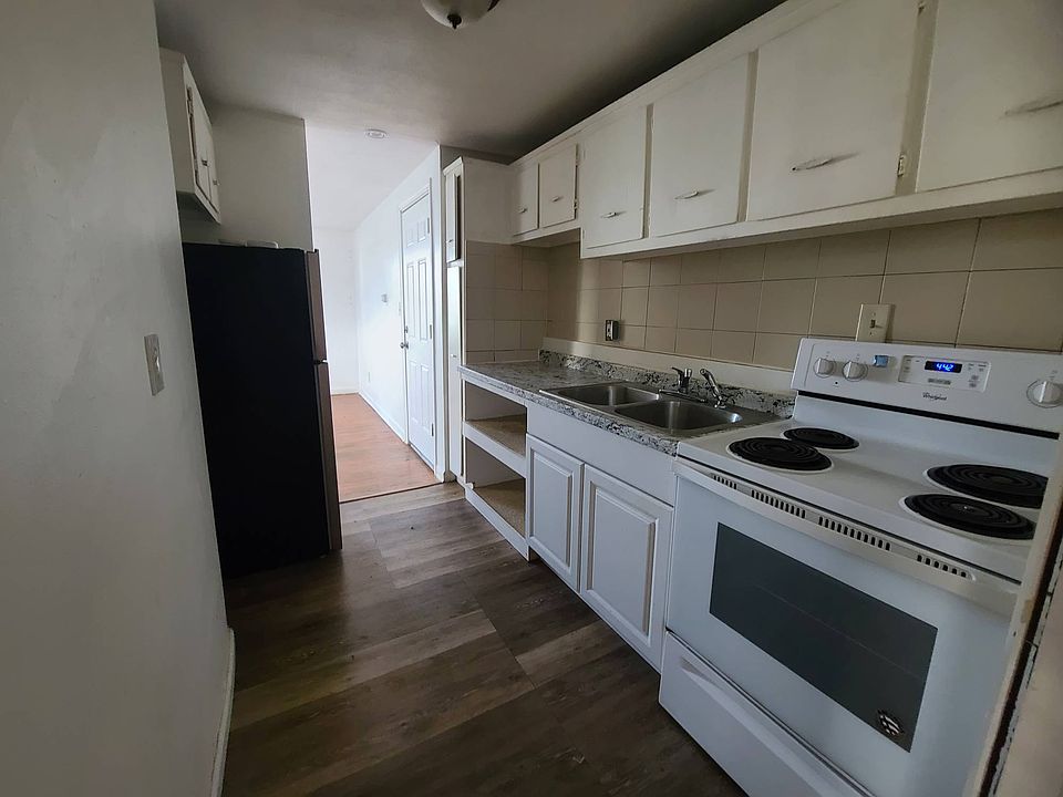 1st image of 133 Prospect St APT A4