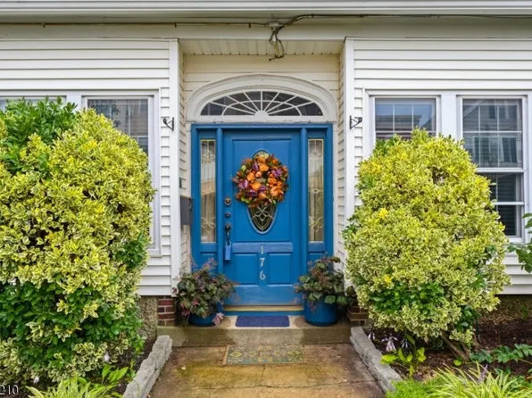 176 N Broadway, South Amboy City, NJ 08879