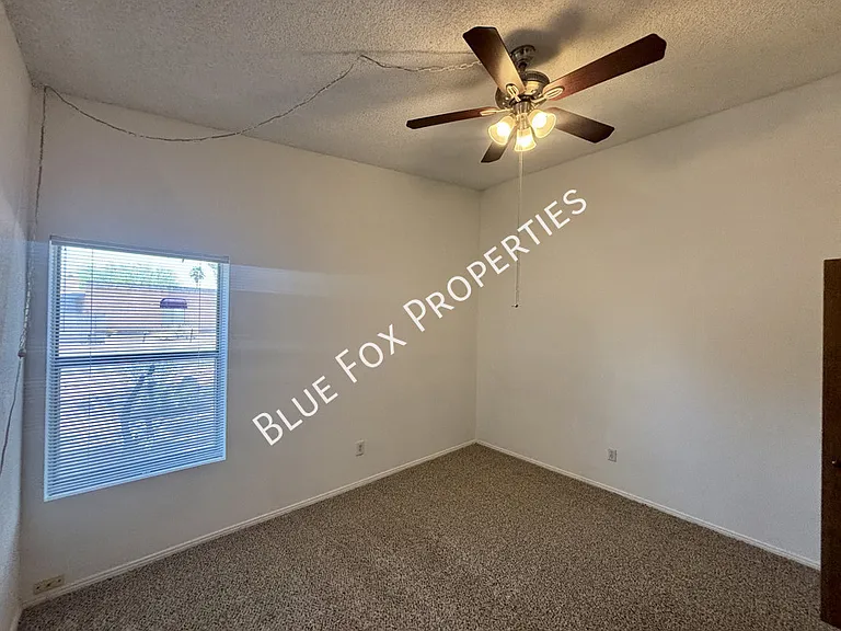 7551 E La Cienega Dr — Photo 23