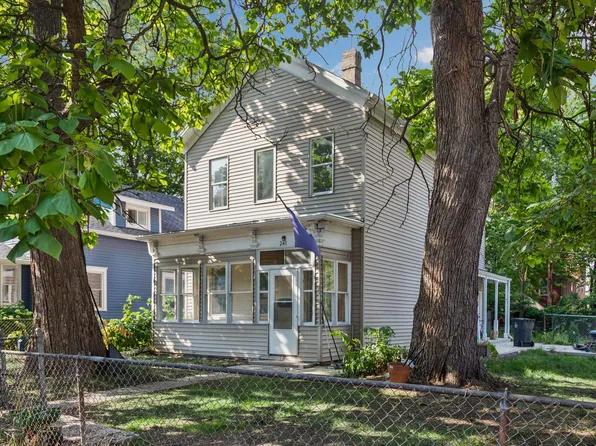 241 Banfil St, Saint Paul, MN 55102