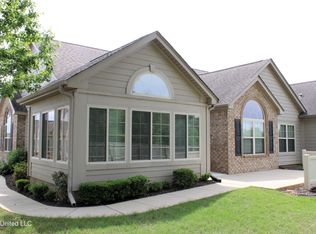 8649 Parkview Oaks Cir, Olive Branch, MS 38654