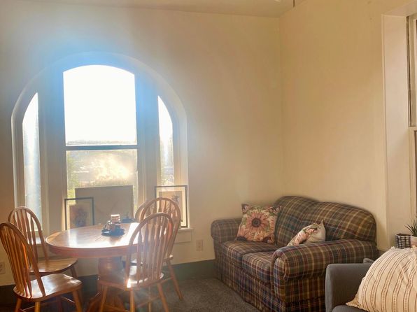 1033 S 2nd St APT 2