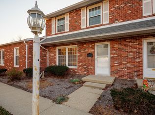 2204 Roselawn Dr, Lebanon, IN 46052