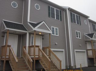 830 Seaview Ave UNIT 2, Bridgeport, CT 06607