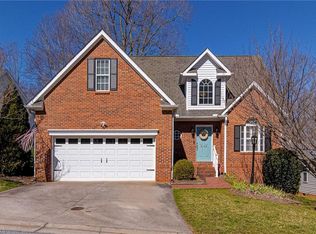 5129 Old Plantation Cir, Winston Salem, NC 27104