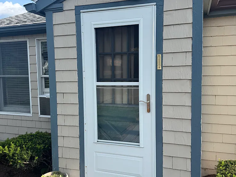 Caswell St — Photo 1