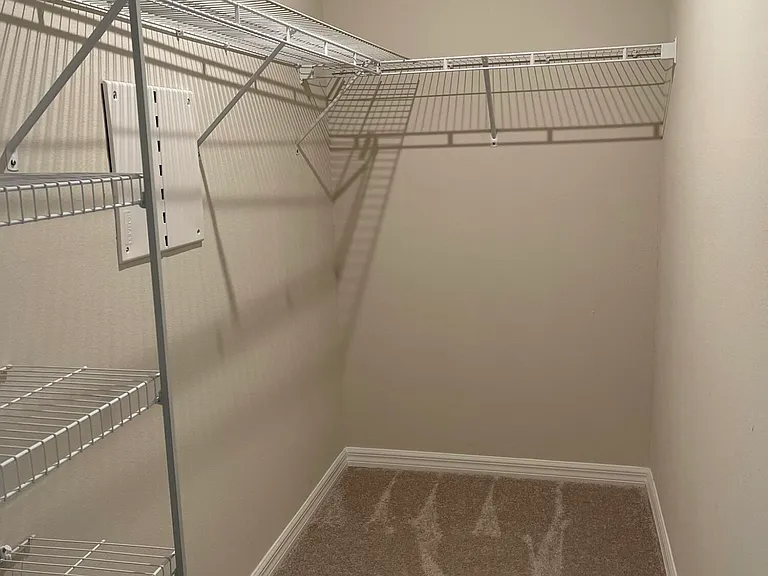 3368 N Park Dr — Photo 11